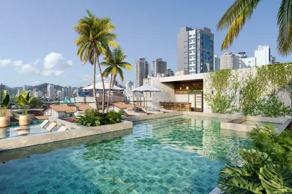 Empreendimento localizado em Meia Praia,ótima área de lazer.