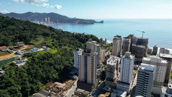 Excelente empreendimento,ótima área de lazer,em Itapema.