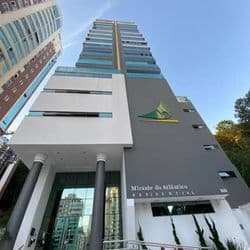 Ótimo apartamento,área de lazer,em Balneário Camboriú.