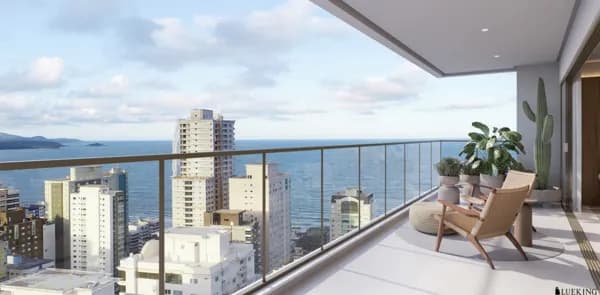 Empreendimento em Meia Praia,com ótima área de lazer.