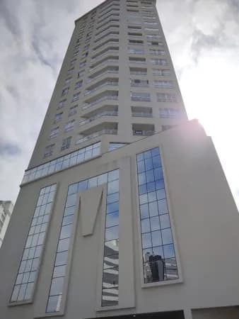 Ótimo apartamento em Itapema,com área de lazer.