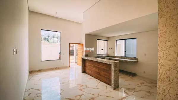 Casa com 3 Quartos e 2 banheiros à Venda - Bairro Eldorado