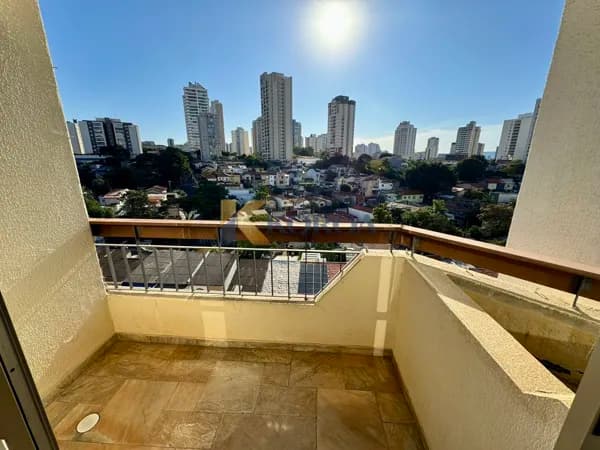 Apartamento de 2 dormitorios na Pompeia