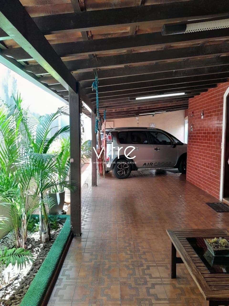 Casa à venda no bairro Custódio Pereira em Uberlândia/MG