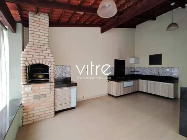 Casa à venda no bairro Cidade Jardim em Uberlândia/MG