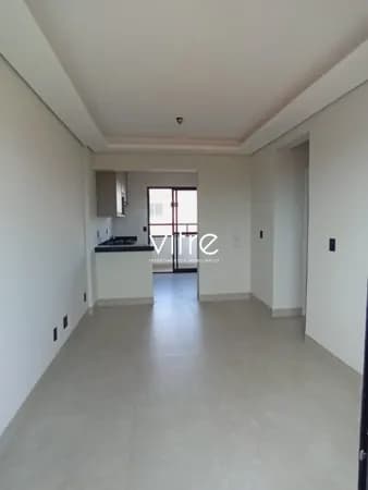 Apartamento à venda no bairro Santa Mônica em Uberlândia/MG