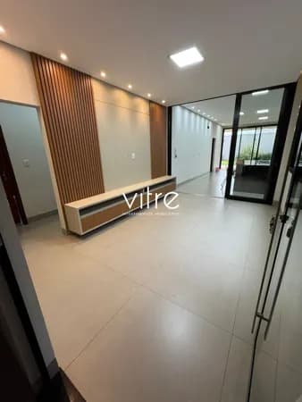 Casa à venda no bairro Laranjeiras em Uberlândia/MG