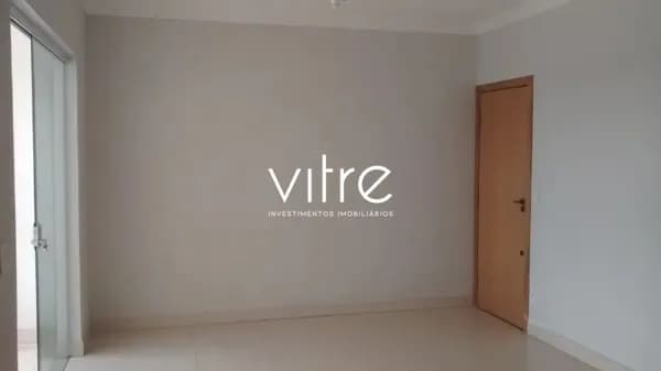 Apartamento à venda no bairro Presidente Roosevelt em Uberlândia/MG