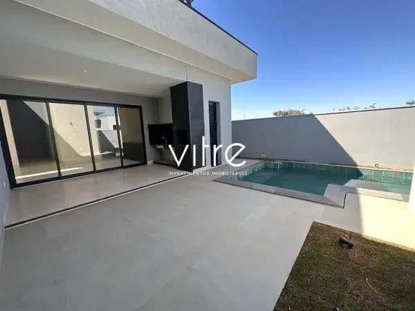 Casa à venda no bairro Jardim Botânico em Uberlândia/MG