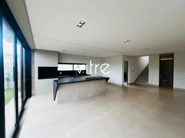 Casa à venda no bairro Granja Marileusa em Uberlândia/MG