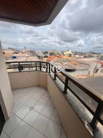 Apartamento à venda no bairro Brasil em Uberlândia/MG