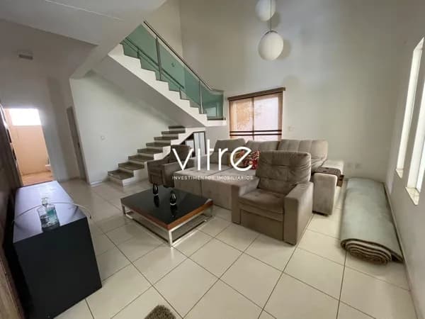 Casa à venda no bairro Jardim Karaíba em Uberlândia/MG