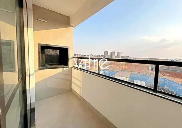 Apartamento à venda no bairro Novo Mundo em Uberlândia/MG