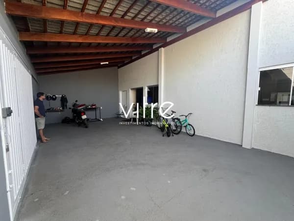 Casa à venda no bairro Planalto em Uberlândia/MG