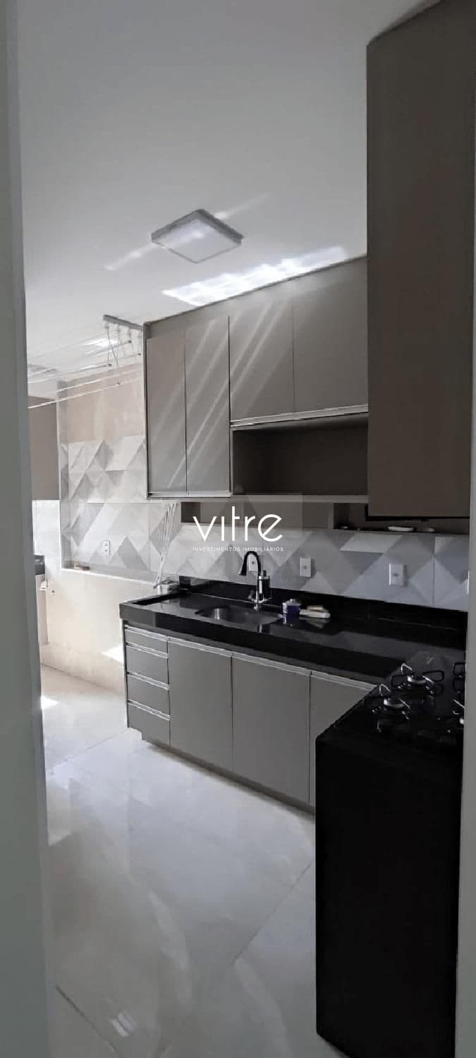 Apartamento à venda no bairro Jardim Holanda em Uberlândia/MG