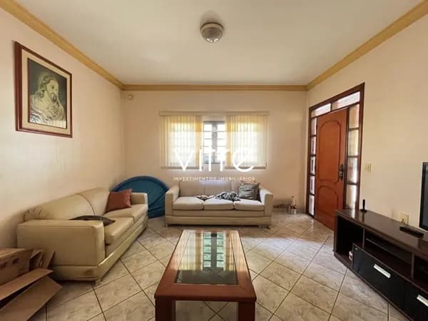 Casa à venda no bairro Osvaldo Rezende em Uberlândia/MG