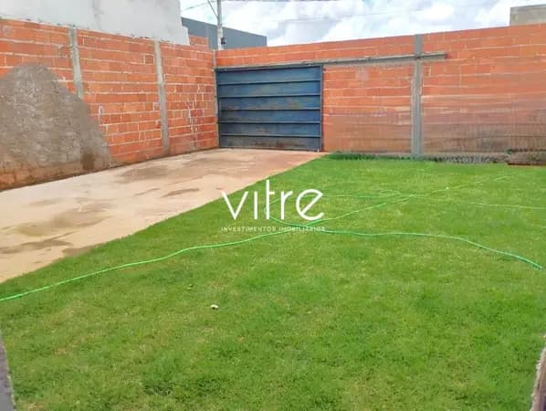 Casa à venda no bairro Novo Mundo em Uberlândia/MG