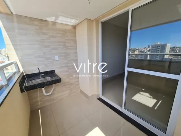Apartamento à venda no bairro Santa Mônica em Uberlândia/MG