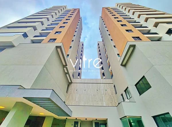 Apartamento à venda no bairro Santa Mônica em Uberlândia/MG