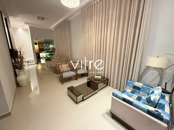 Casa à venda no bairro Alto Umuarama em Uberlândia/MG