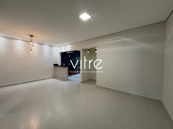 Casa à venda no bairro Aclimação em Uberlândia/MG