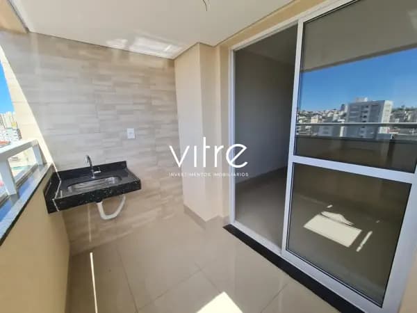 Apartamento à venda no bairro Santa Mônica em Uberlândia/MG