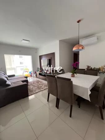Apartamento à venda no bairro Santa Mônica em Uberlândia/MG