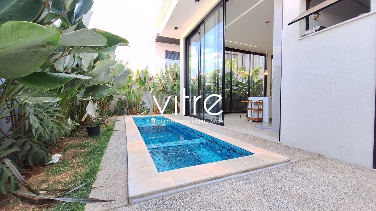 Casa à venda no bairro Granja Marileusa em Uberlândia/MG