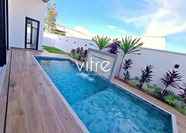Casa à venda no bairro Nova Uberlândia em Uberlândia/MG