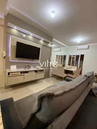 Apartamento à venda no bairro Novo Mundo em Uberlândia/MG