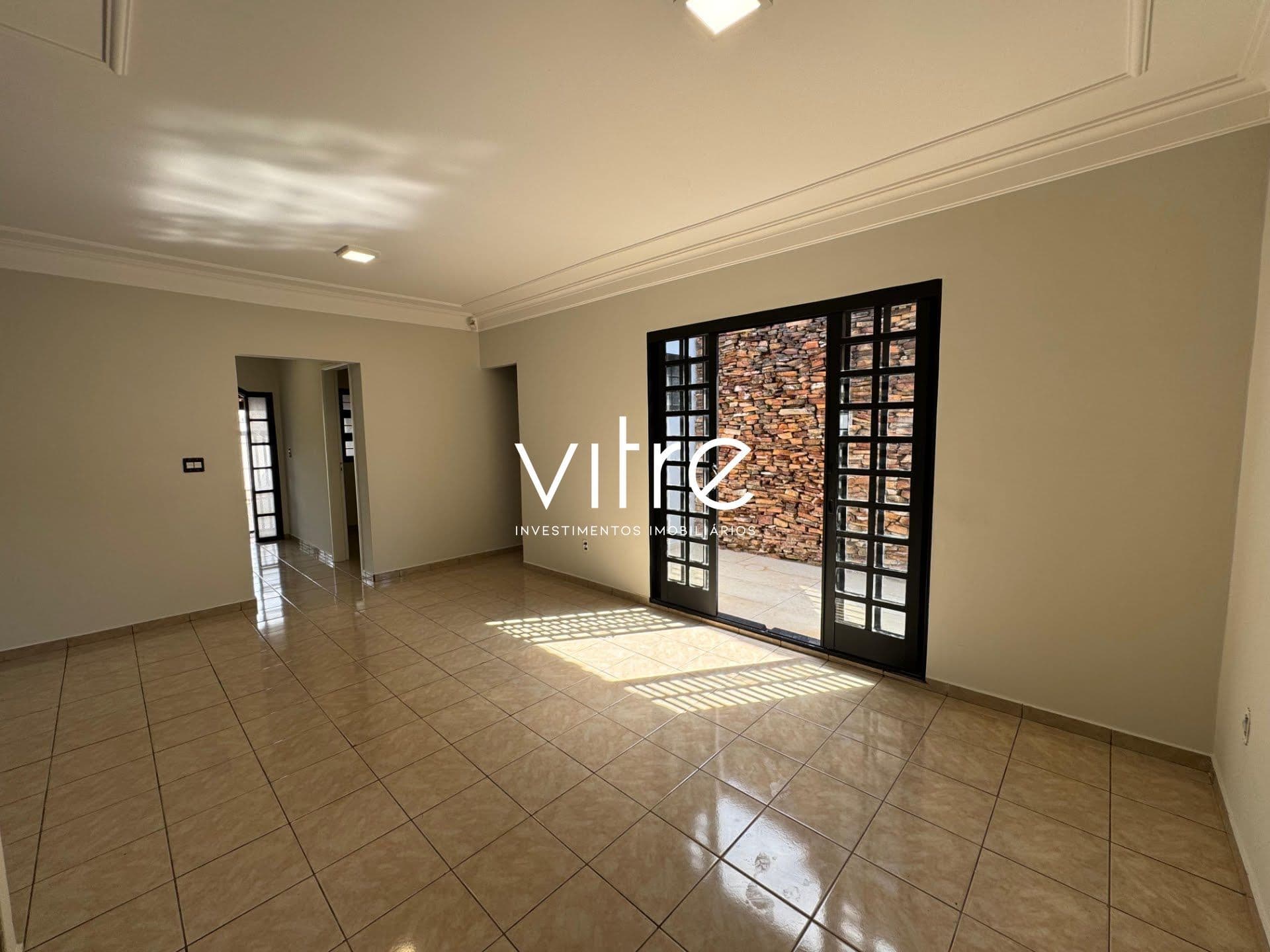 Casa à venda no bairro Vigilato Pereira em Uberlândia/MG