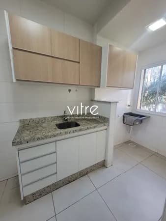 Apartamento à venda no bairro Laranjeiras em Uberlândia/MG