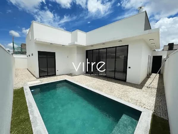 Casa à venda no bairro Laranjeiras em Uberlândia/MG