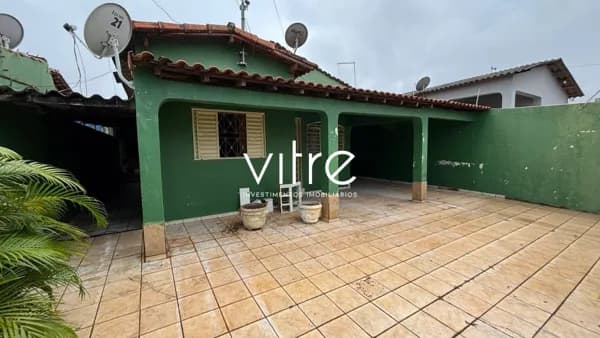 Casa à venda no bairro Pampulha em Uberlândia/MG