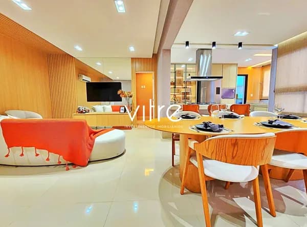 Apartamento à venda no bairro Santa Mônica em Uberlândia/MG