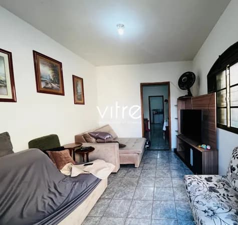 Casa à venda no bairro Marta Helena em Uberlândia/MG