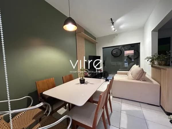 Casa à venda no bairro Vigilato Pereira em Uberlândia/MG