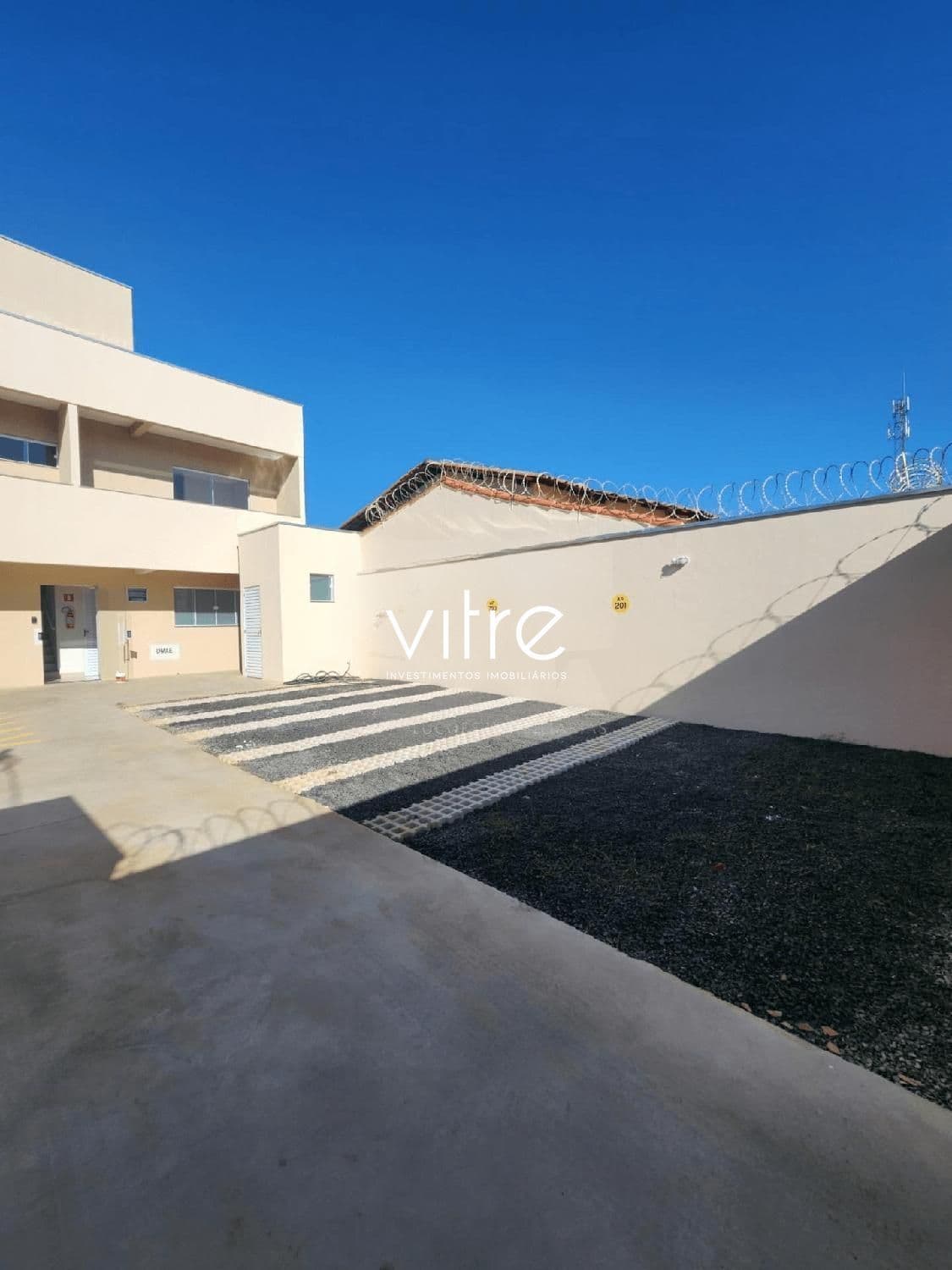 Apartamento à venda no bairro Segismundo Pereira em Uberlândia/MG