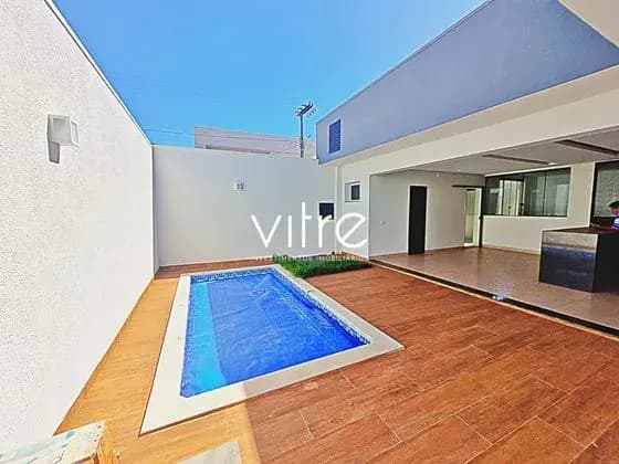 Casa à venda no bairro Jardim Karaíba em Uberlândia/MG