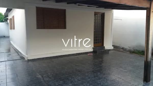 Casa à venda no bairro Martins em Uberlândia/MG