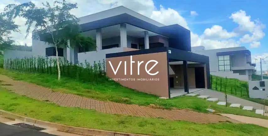 Casa à venda no bairro Granja Marileusa em Uberlândia/MG