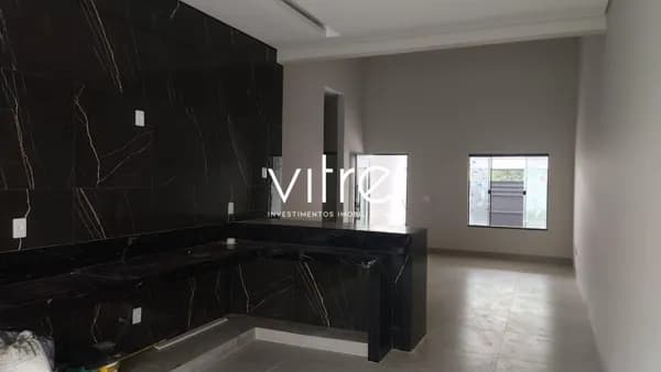 Casa à venda no bairro Santa Rosa em Uberlândia/MG