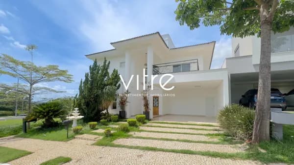 Casa à venda no bairro Nova Uberlândia em Uberlândia/MG