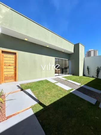 Casa à venda no bairro Portal do Vale em Uberlândia/MG
