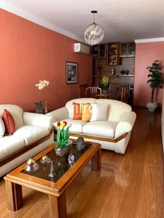 Apartamento à venda no bairro Fundinho em Uberlândia/MG