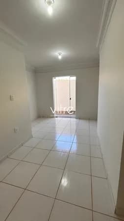 Apartamento à venda no bairro Santa Mônica em Uberlândia/MG
