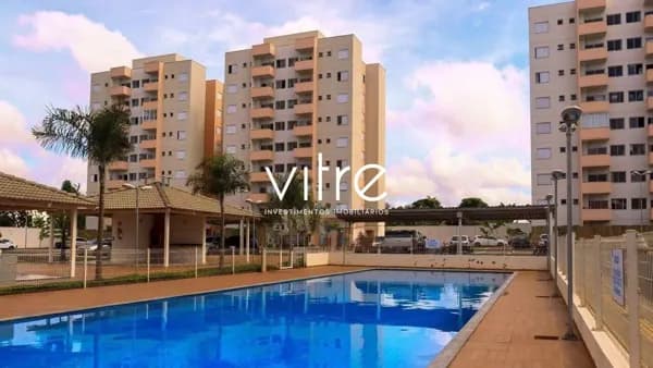 Apartamento à venda no bairro Jardim Holanda em Uberlândia/MG