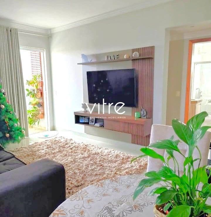 Apartamento à venda no bairro Presidente Roosevelt em Uberlândia/MG