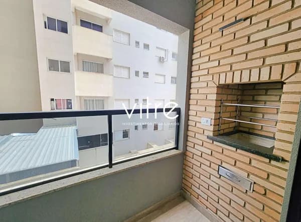 Apartamento à venda no bairro Osvaldo Rezende em Uberlândia/MG