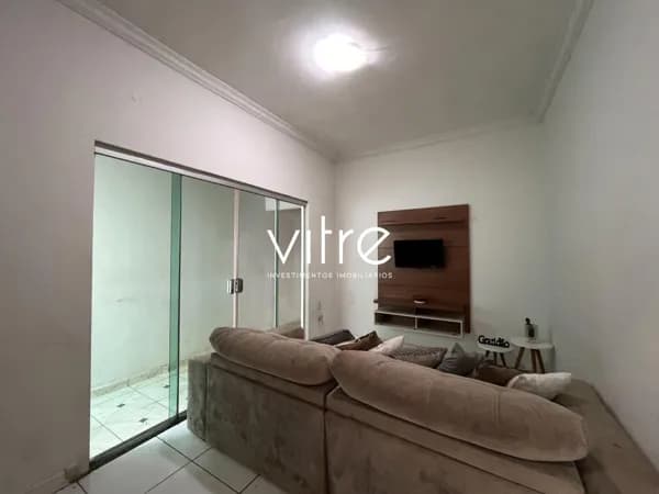 Casa à venda no bairro Granada em Uberlândia/MG